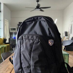 ISO EUC Tom Bihn Black Halcyon Paradigm Backpack